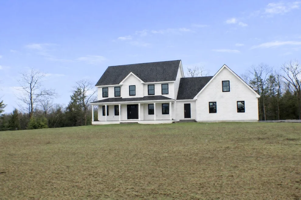 Unit for sale at 27 Tyler, Epsom, NH 03234