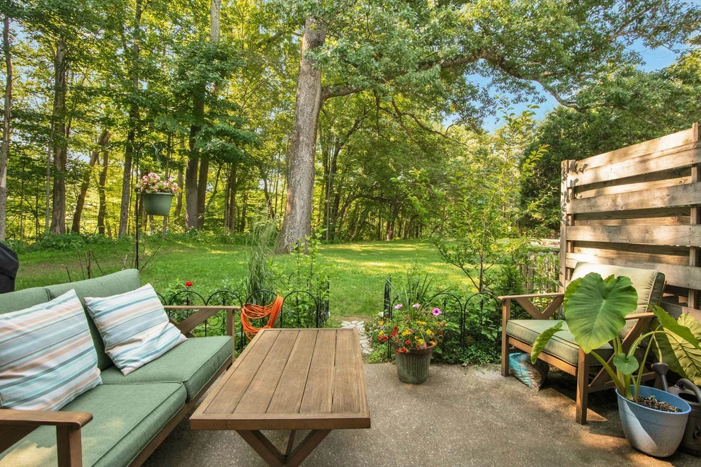 Unit for sale at 107 Wells, Colchester, VT 05446