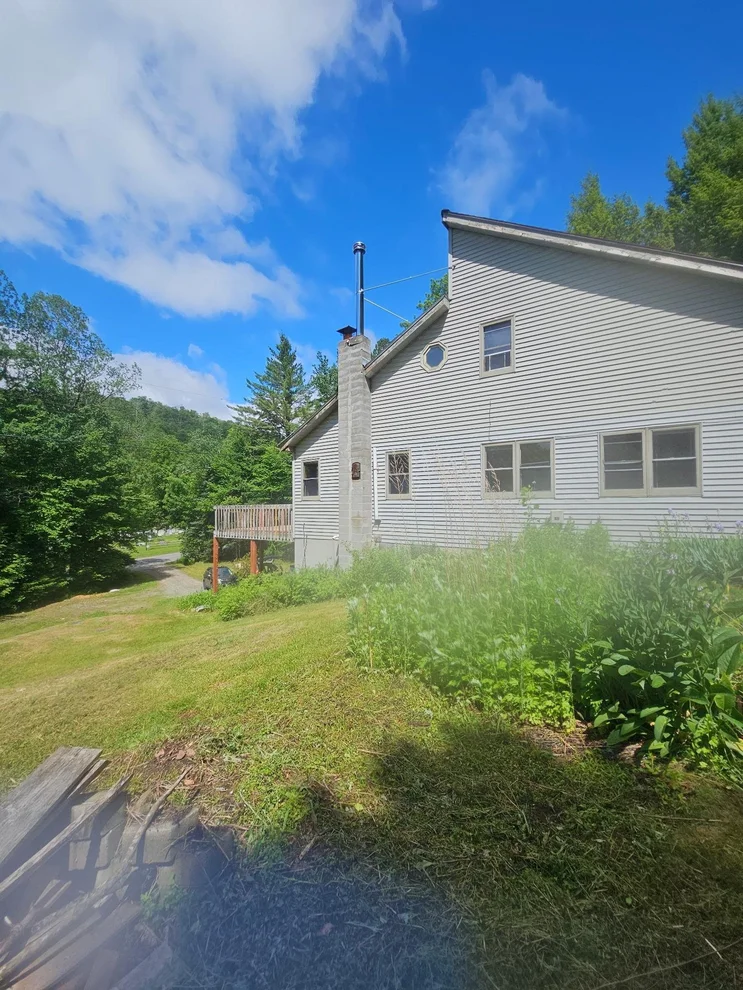 Unit for sale at 1806 Bosley Hill, Readsboro, VT 05350