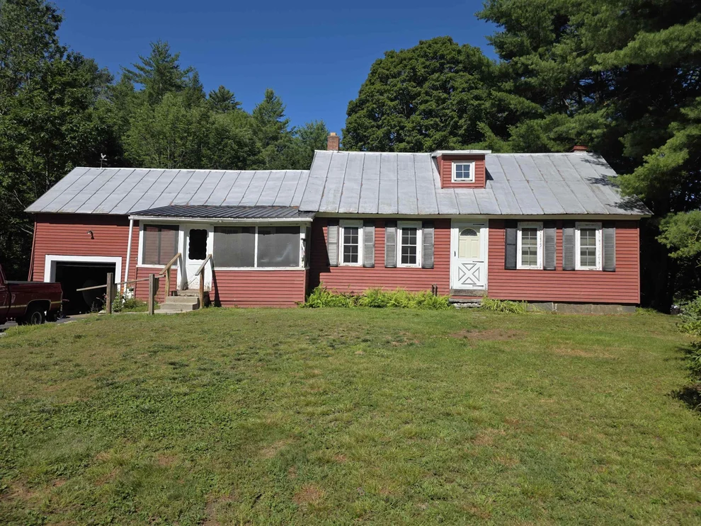 Unit for sale at 139 Pleasant Valley, Springfield, VT 05156