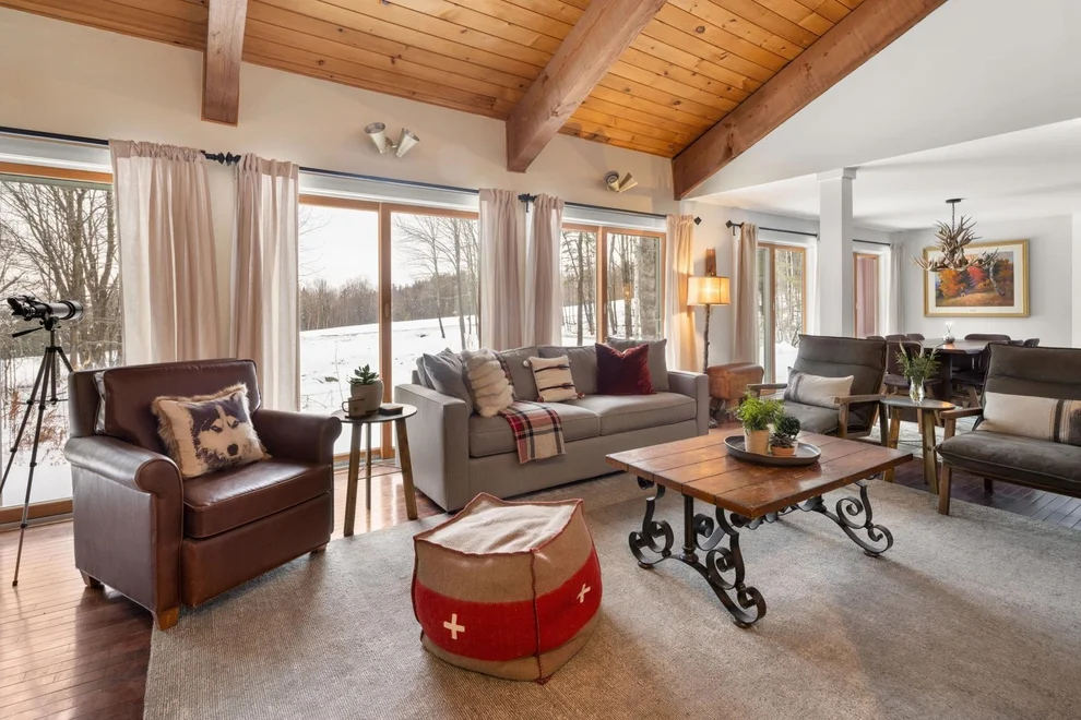 Unit for sale at 88 Upper Hollow Hill, Stowe, VT 05672