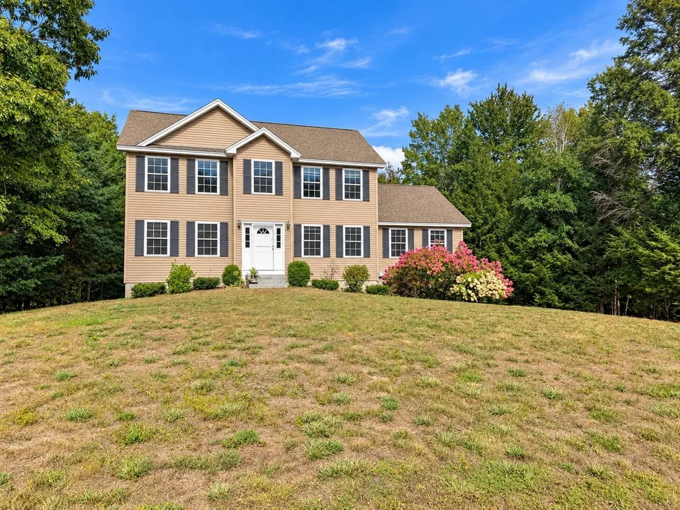 Unit for sale at 57 Wright, New Boston, NH 03070