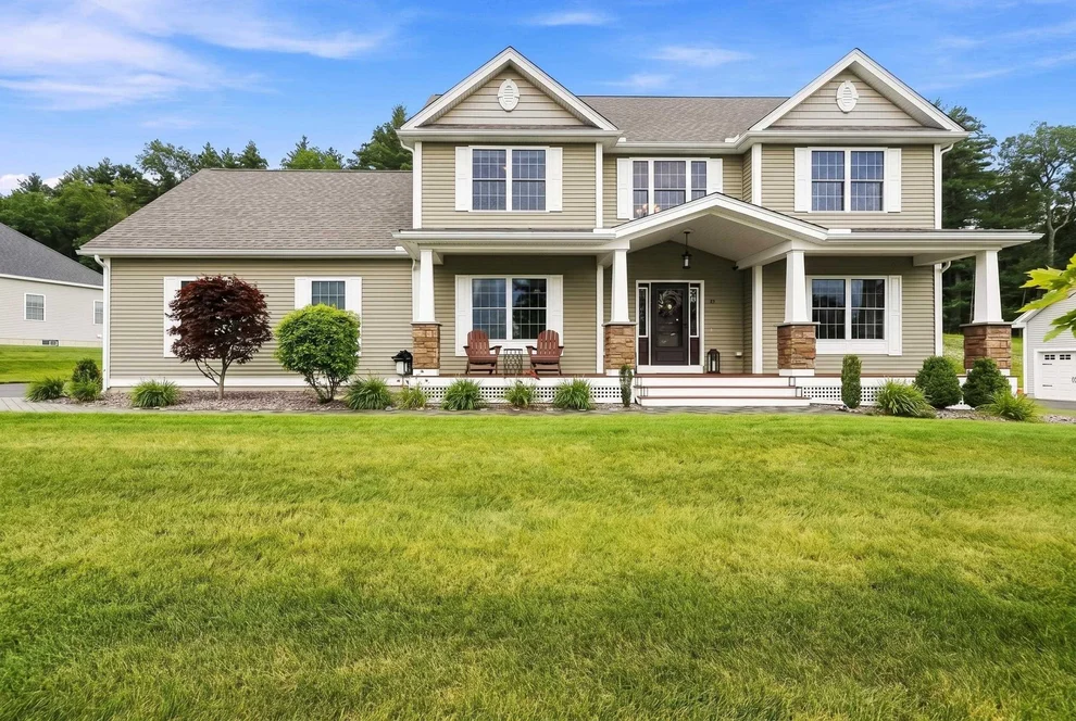 Unit for sale at 19 Beechwood, Salem, NH 03079