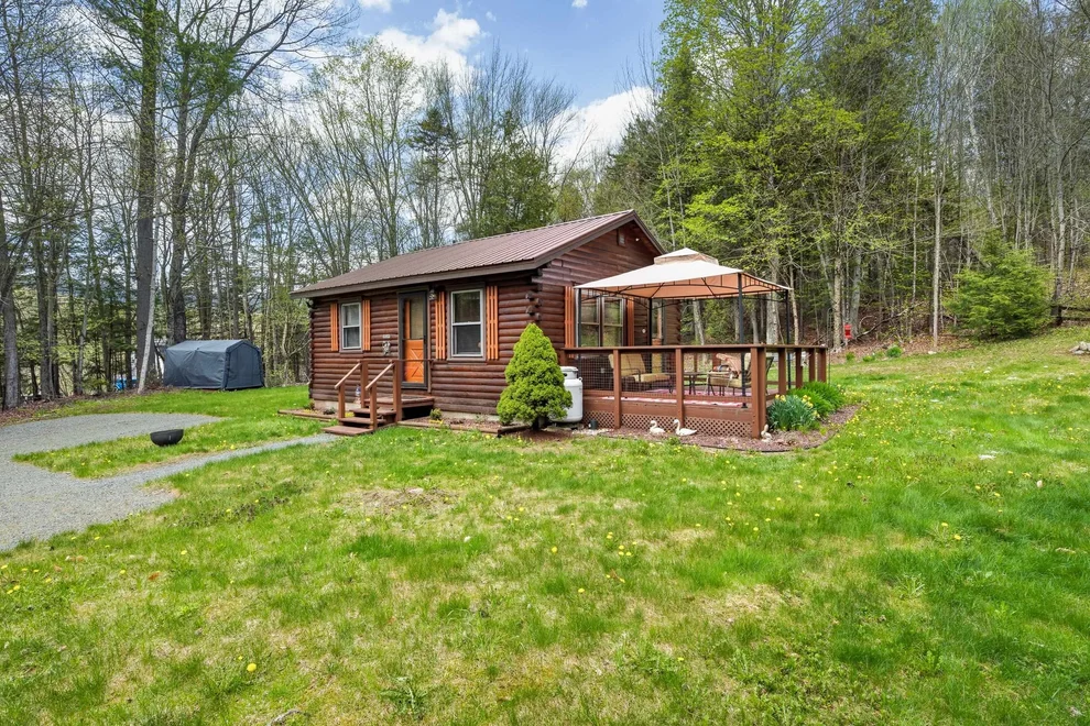 Unit for sale at 997 Stark, Stark, NH 03582