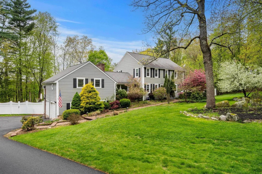 Unit for sale at 13 Birchwood, Bedford, NH 03110