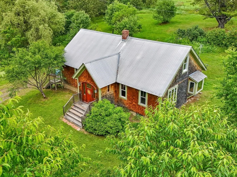 Unit for sale at 1471 Stellar, Williamstown, VT 05679
