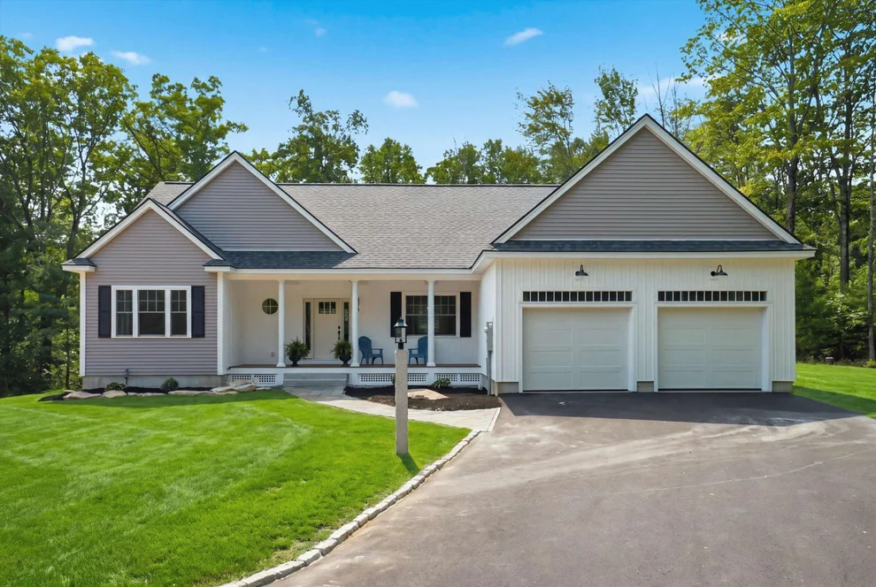 Unit for sale at 14 Prescott Heights, Hooksett, NH 03106