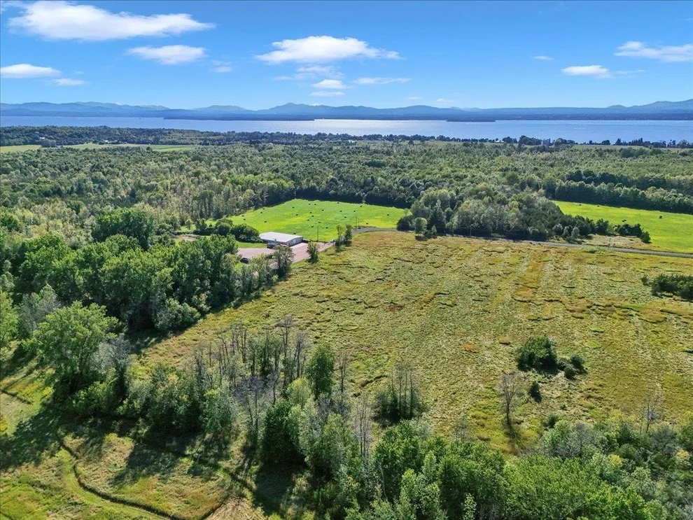 Unit for sale at 15 Hanson, Grand Isle, VT 05458