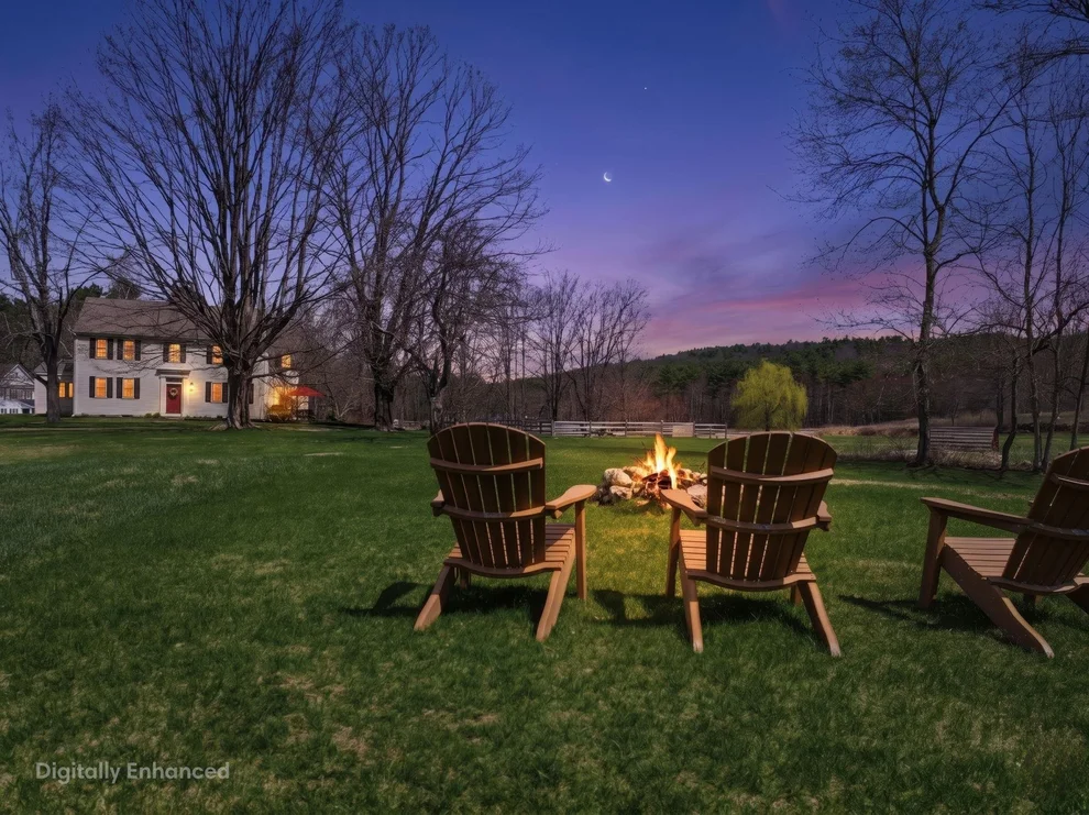 Unit for sale at 5 Old Manchester, Amherst, NH 03031