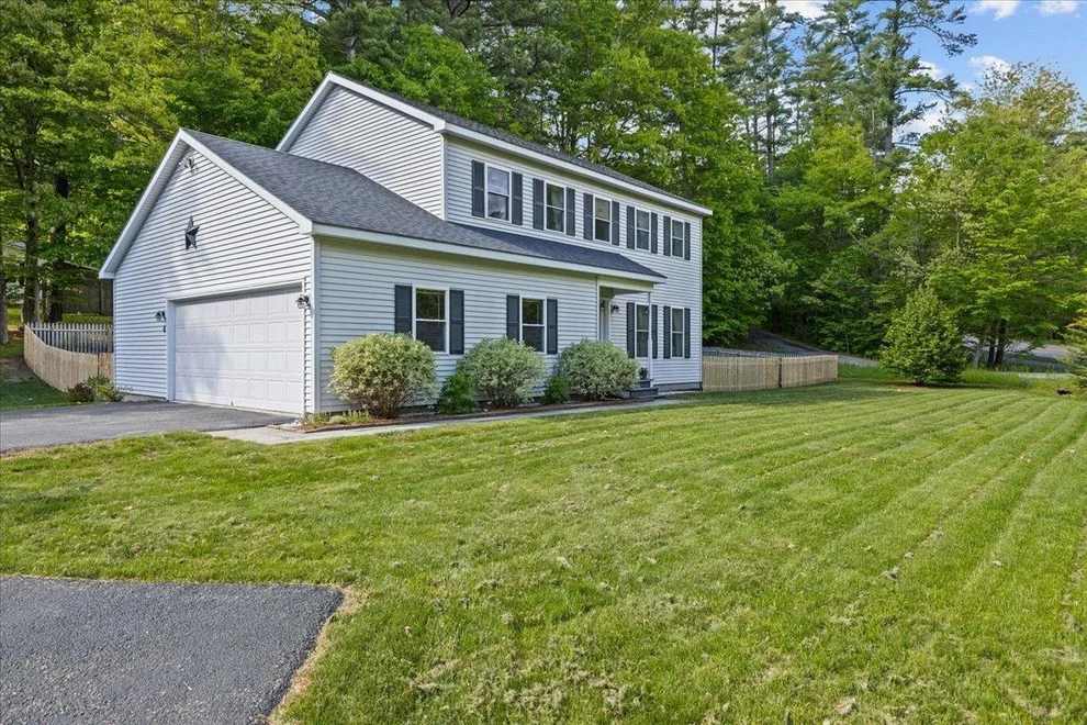 Unit for sale at 4 Greenbriar, Essex, VT 05452