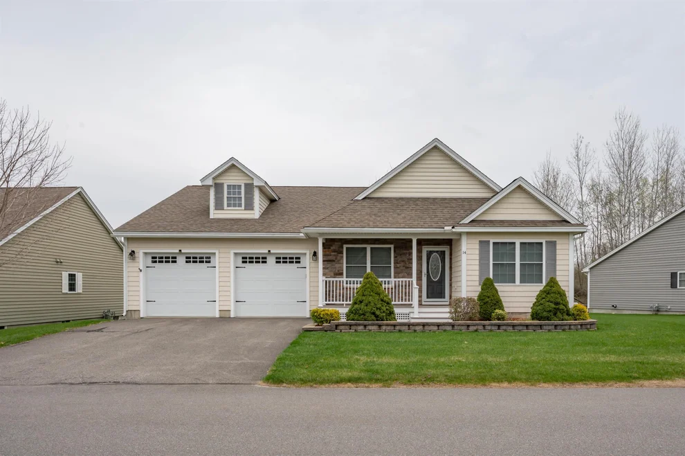Unit for sale at 14 Weymouth, Hudson, NH 03051