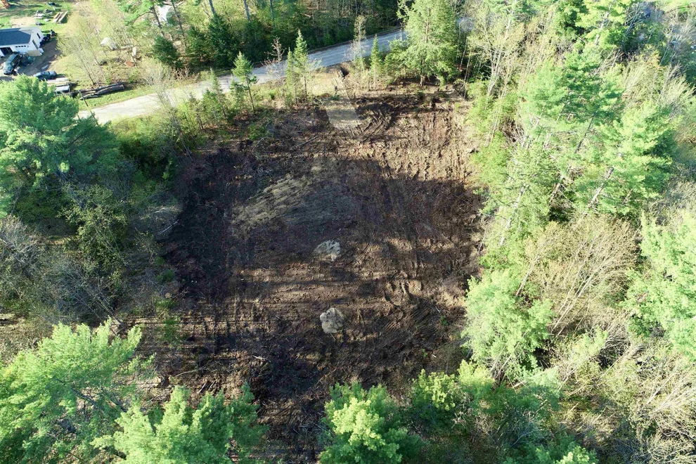Unit for sale at 00 Gray Fox, Effingham, NH 03882