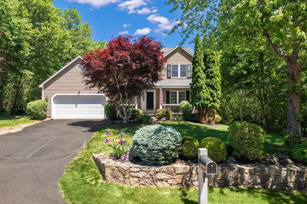 Unit for sale at 3 Meadowlark, York, ME 03909