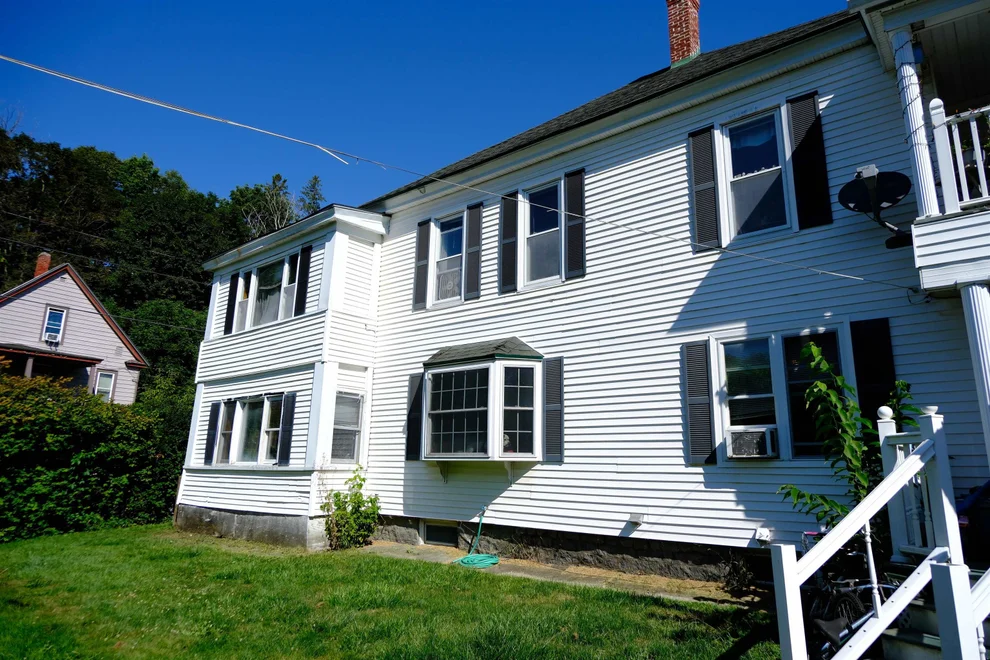 Unit for sale at 122 North, St. Johnsbury, VT 05819
