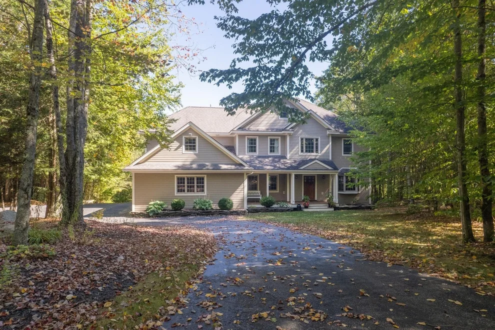 Unit for sale at 301 Wynnridge, Rutland Town, VT 05701
