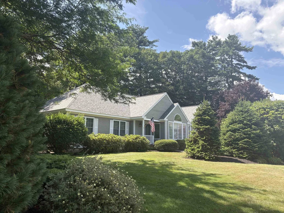 Unit for sale at 10 Hayden, Hampton, NH 03842