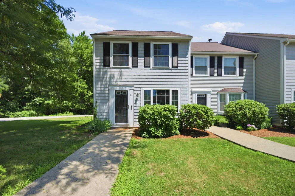 Unit for sale at 15 Culver, Plaistow, NH 03865