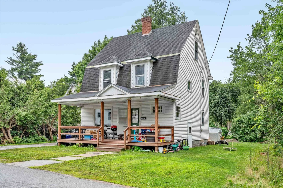 Unit for sale at 101 Washington, Northfield, VT 05663