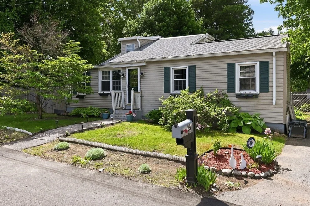 Unit for sale at 25 Eastman, Bedford, NH 03110