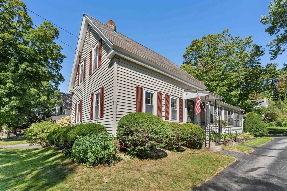 Unit for sale at 122 S Lincoln, Keene, NH 03431