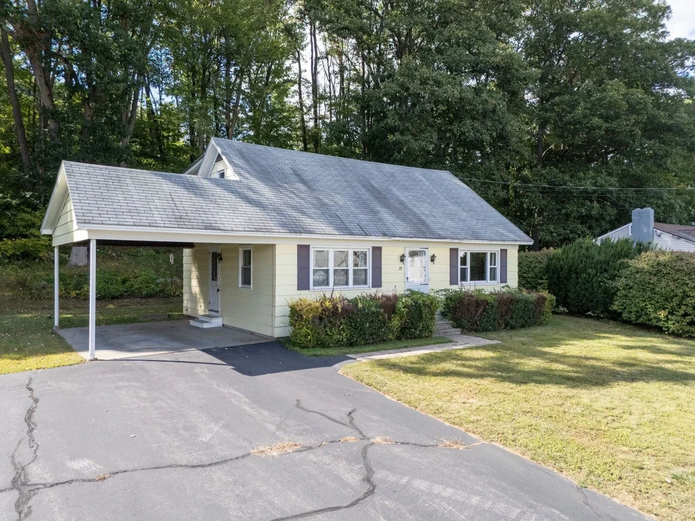 Unit for sale at 39 Atwood, Brattleboro, VT 05301