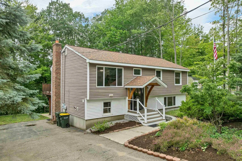 Unit for sale at 145 Province, Laconia, NH 03246