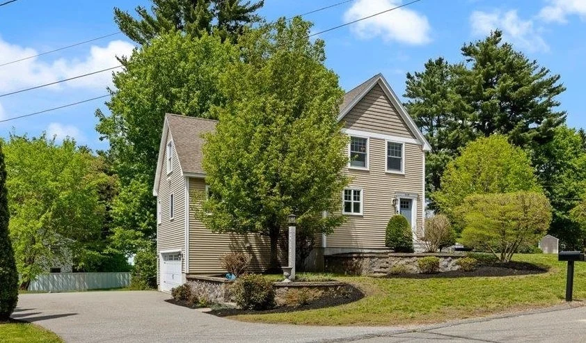 Unit for sale at 3 1/2 Kimball, Plaistow, NH 03865