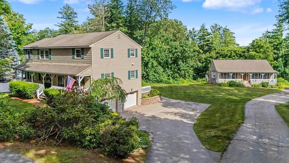 Unit for sale at 132 Barretts Hill, Hudson, NH 03061