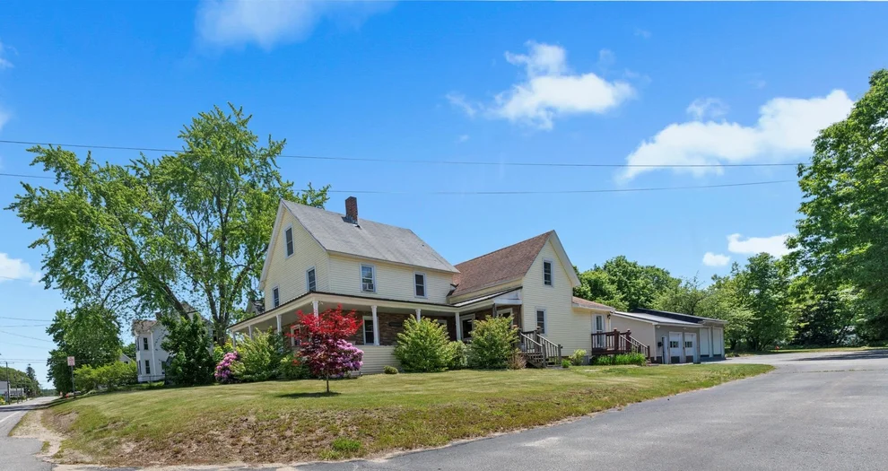 Unit for sale at 7 School, Allenstown, NH 03275