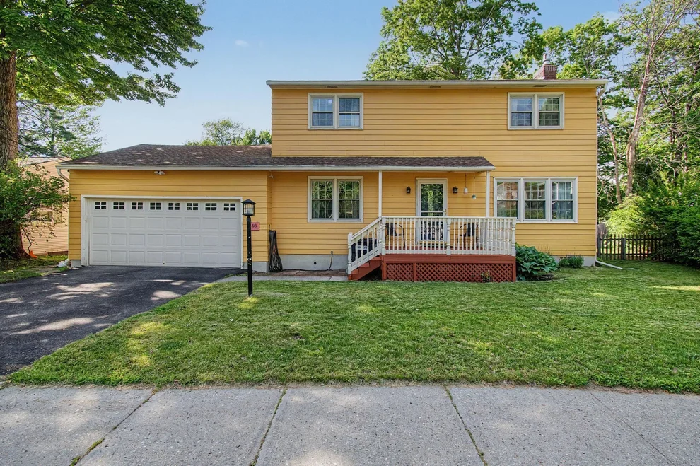 Unit for sale at 48 Roseade, Burlington, VT 05408