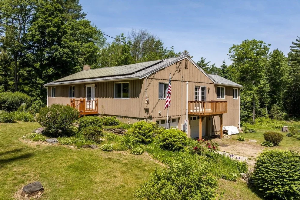 Unit for sale at 299 Middle, Brentwood, NH 03833