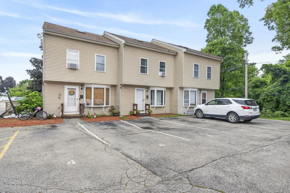 Unit for sale at 95 Harbor, Nashua, NH 03060