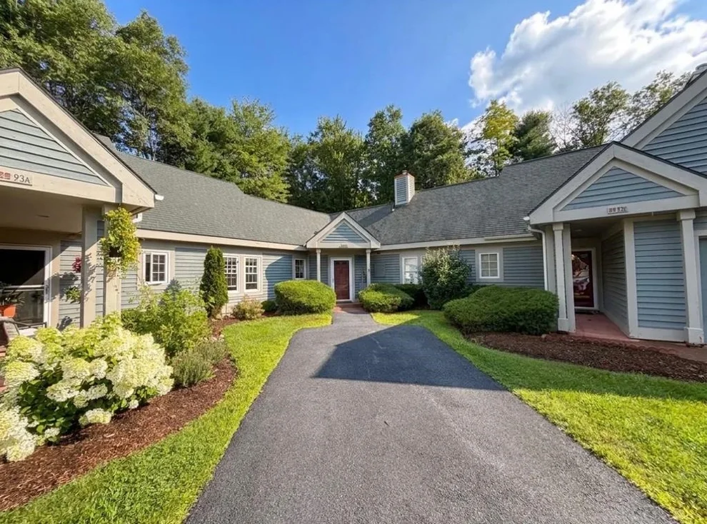 Unit for sale at 93B Heritage Hill Circle, Rutland Town, VT 05701