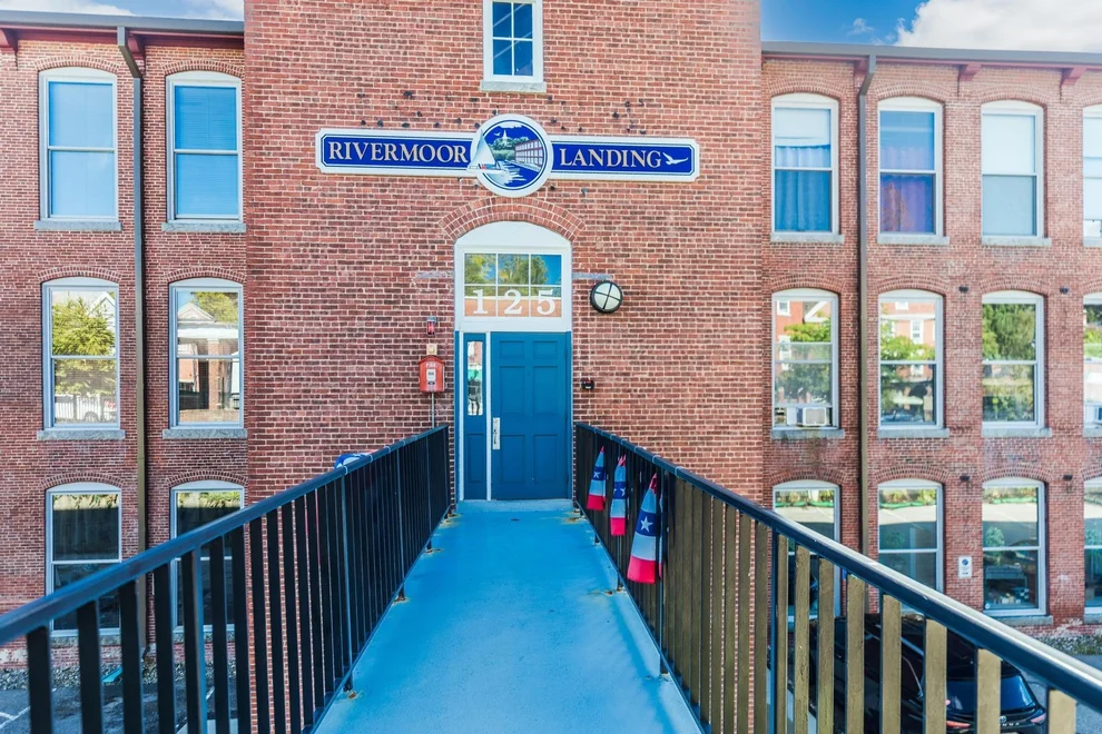 Unit for sale at 125 Main, Newmarket, NH 03857
