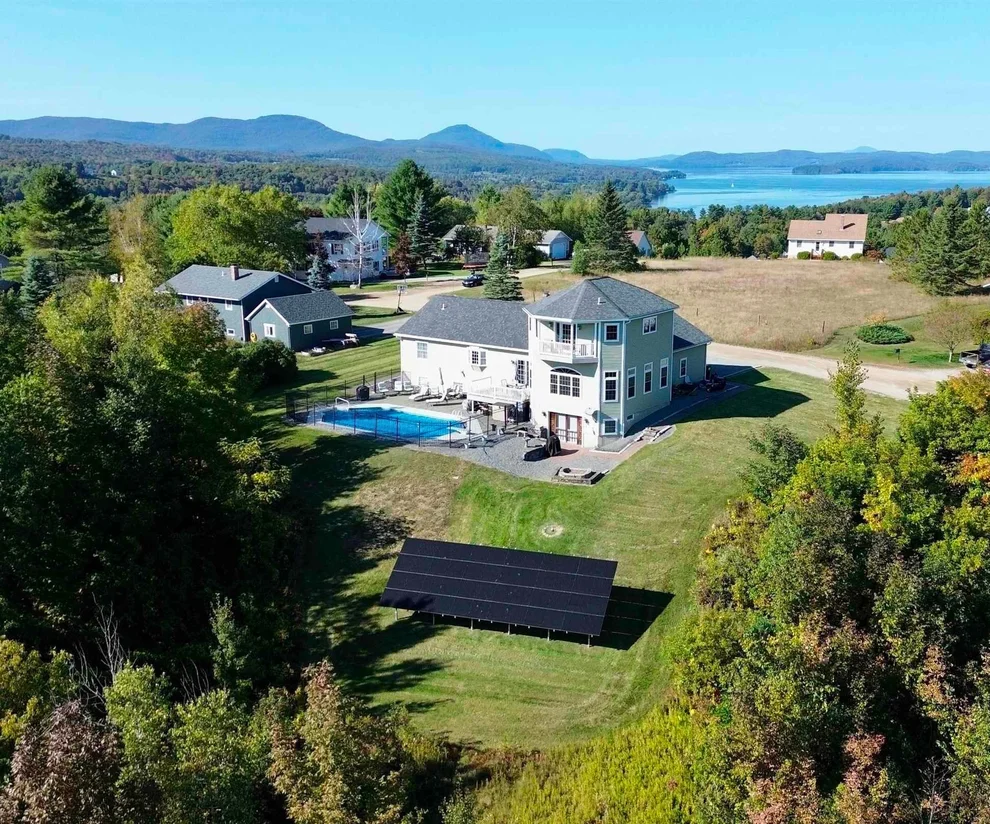 Unit for sale at 80 Roberge, Newport City, VT 05855