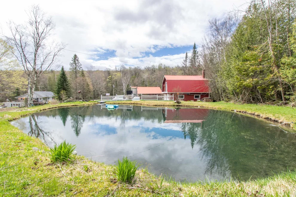 Unit for sale at 7206 South Wheelock, Wheelock, VT 05851