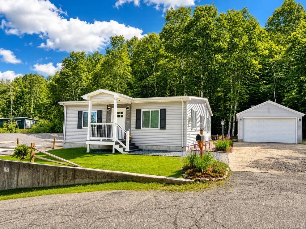 Unit for sale at 466 Rockingham, Berlin, NH 03570