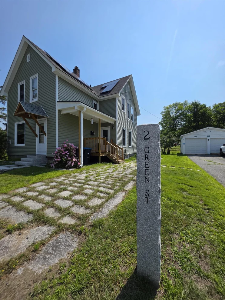Unit for sale at 2 Green, Barre City, VT 05641