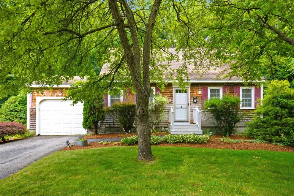 Unit for sale at 590 Laydon, Manchester, NH 03109