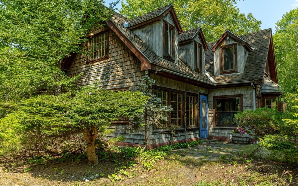 Unit for sale at 180 Washington Pond, Marlow, NH 03456