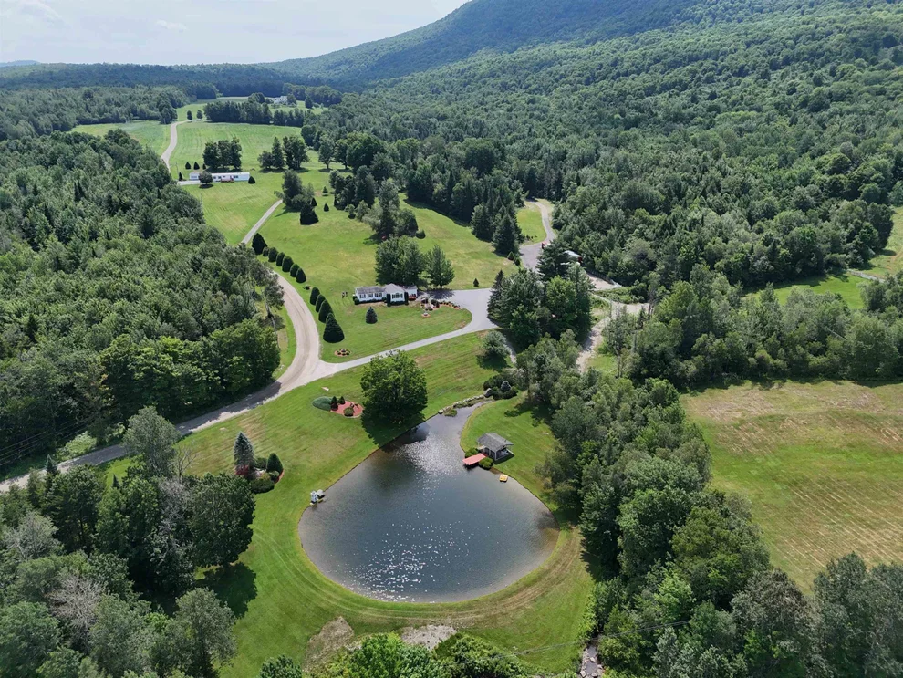 Unit for sale at 186 Alexander, Irasburg, VT 05845
