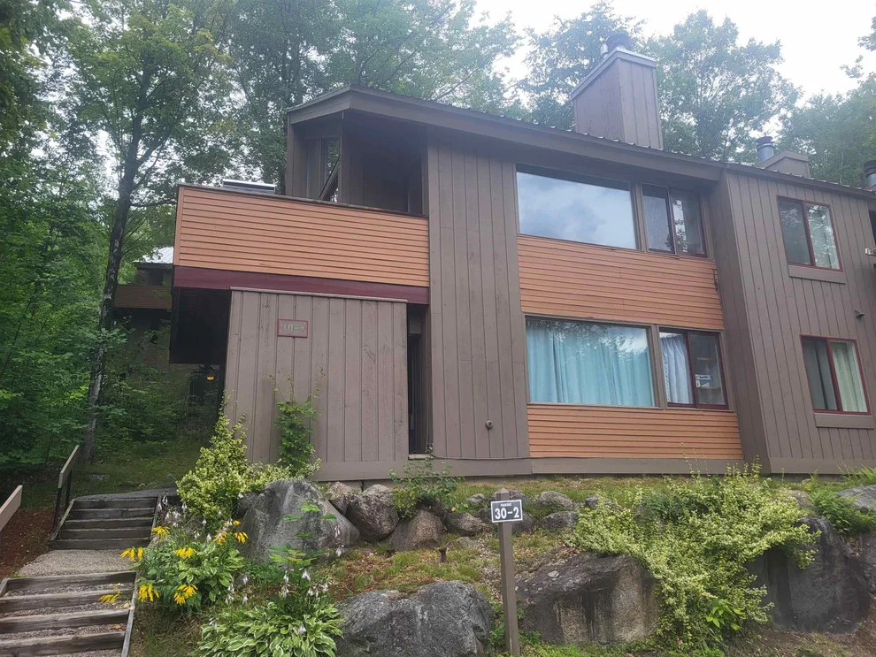 Unit for sale at 30 Big Coolidge, Lincoln, NH 03251