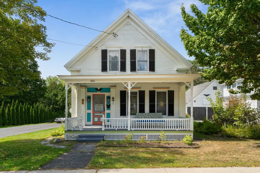 Unit for sale at 276 Central, Northfield, VT 05663