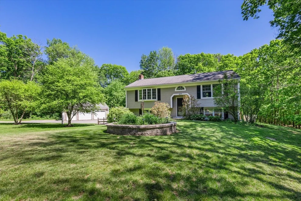 Unit for sale at 407 Middle Winchendon, Rindge, NH 03461