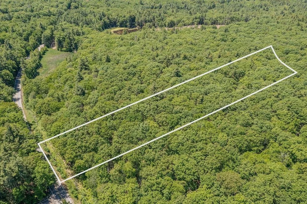 Unit for sale at Map 64 Lot 2-2 Raymond, Nottingham, NH 03290