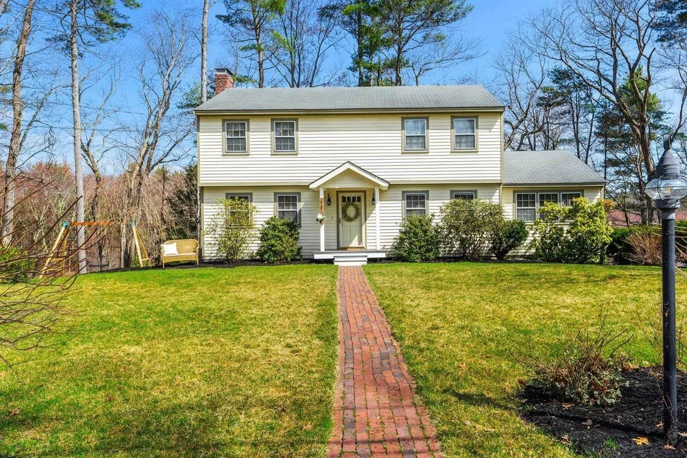 Unit for sale at 11 Fairway, Amherst, NH 03031