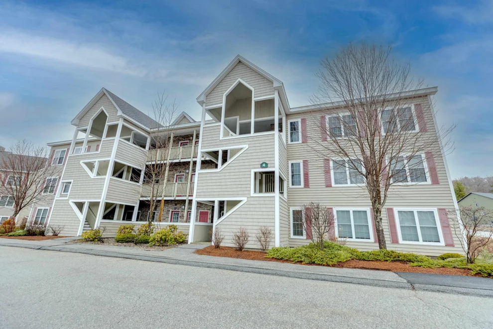 Unit for sale at 4 Twin Tip, Lincoln, NH 03251