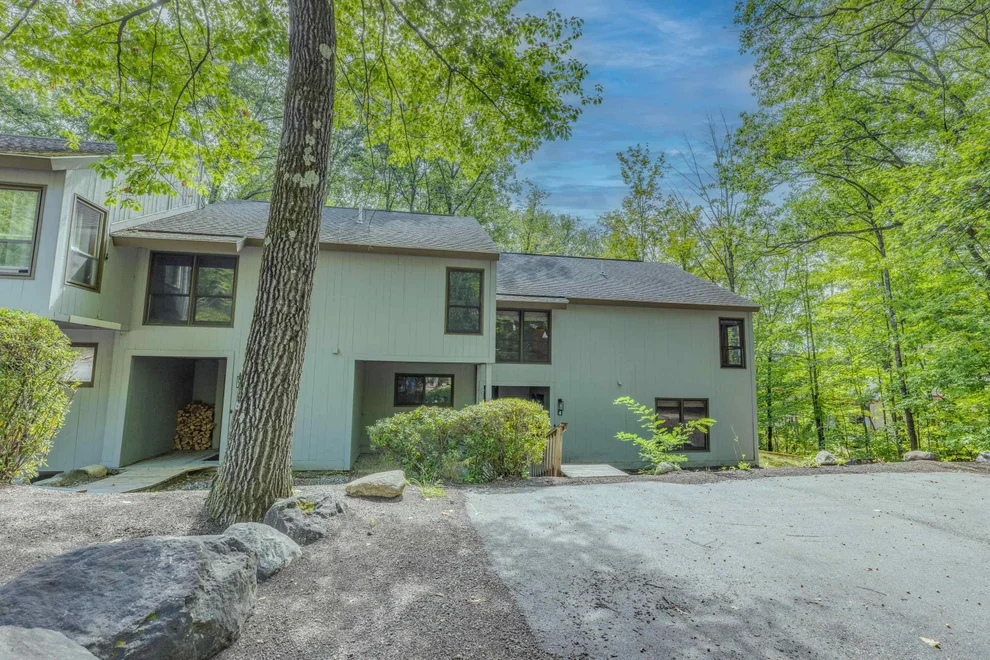 Unit for sale at 20 Marcalus, Lincoln, NH 03251