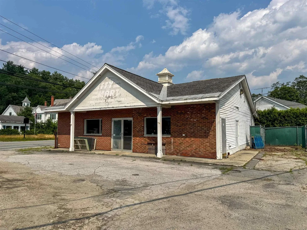 Unit for sale at 39 S Main, Chester, VT 05143