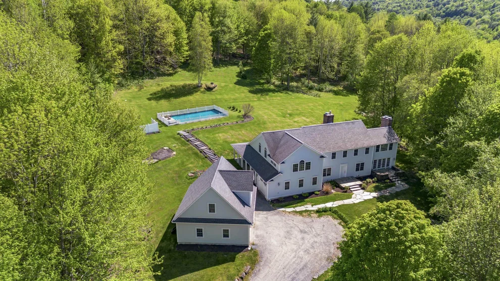Unit for sale at 1397 Cobb Hill, Moretown, VT 05660
